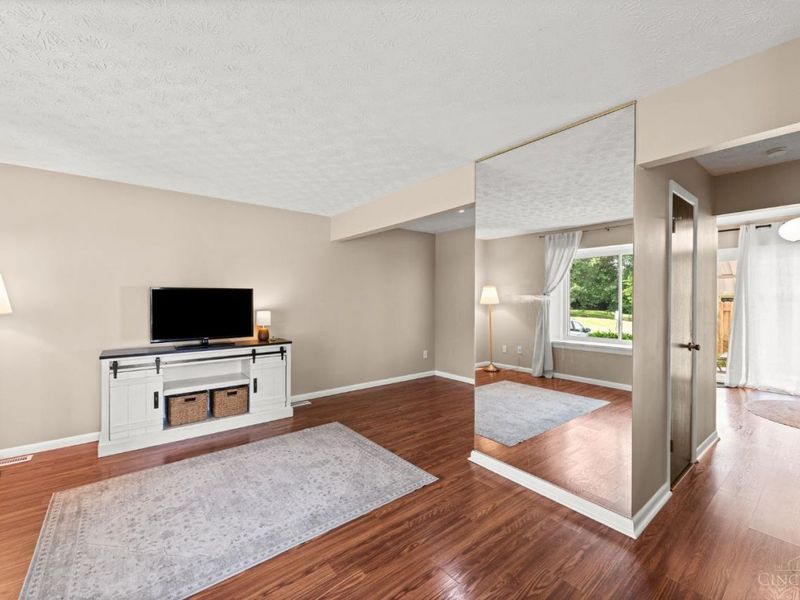4102 Independence Drive, Union Twp, OH 45255 Photo 4