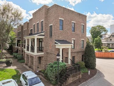 530 John Haywood Way, Unit 104, Raleigh, NC 27604