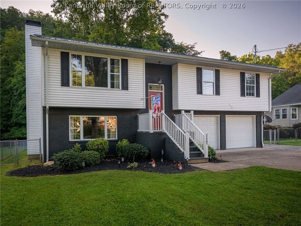 117 Riverview Drive, St Albans, WV 25177