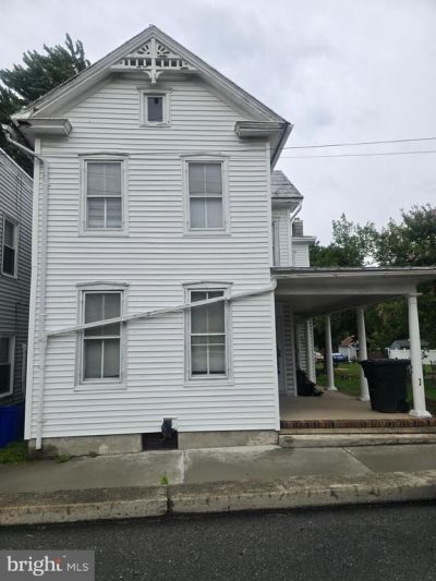 235 S BALTIMORE STREET, DILLSBURG, PA 17019