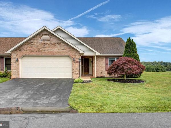 2374 MAJESTIC COURT, CHAMBERSBURG, PA 17202