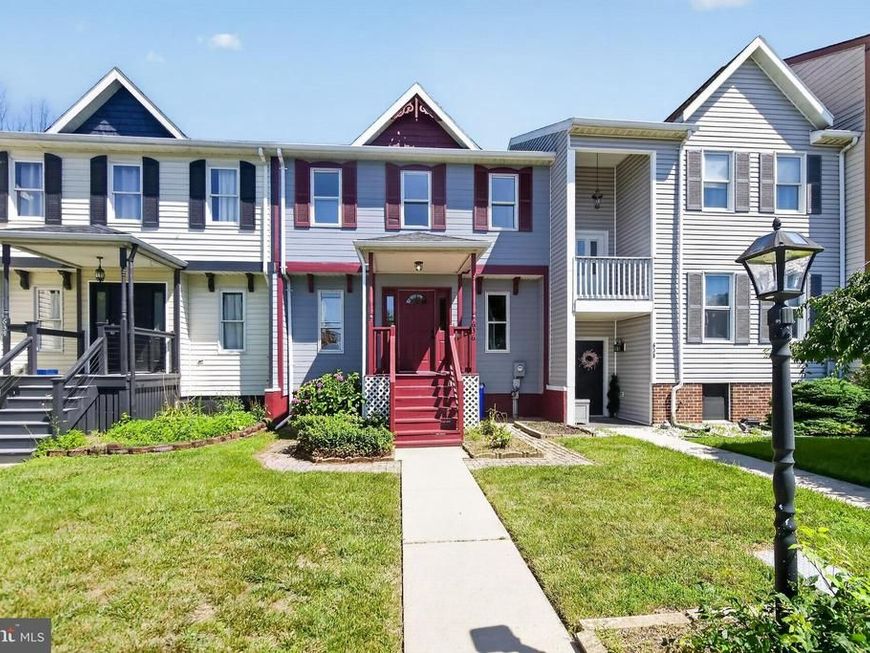 636 Knightsbridge Drive, Hagerstown, MD 21740 Main Photo
