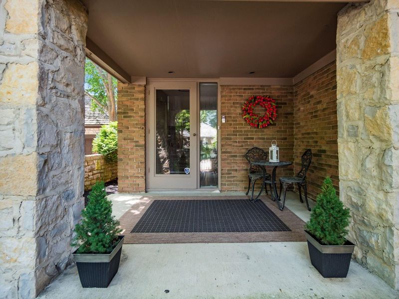 8475 Gullane Court, Dublin, OH 43017 Photo 4
