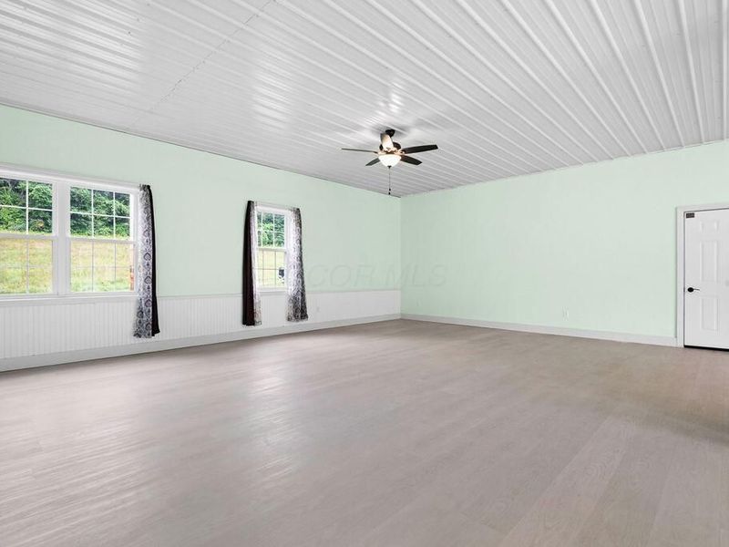 7795 Loches Road NE, Saint Louisville, OH 43071 Photo 18