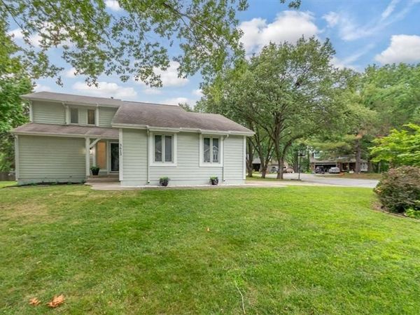 3613 SW 11th Street, Blue Springs, MO 64015