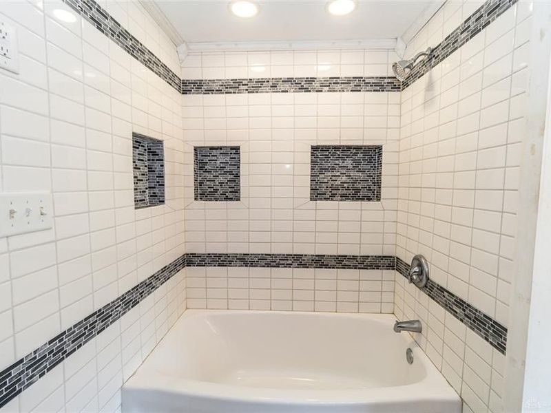 309 S Main Street, West Manchester, OH 45382 Photo 32