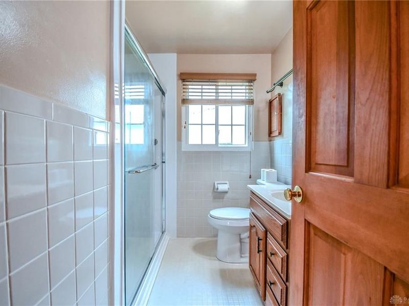3621 Strathmoor Drive, Kettering, OH 45429 Photo 16