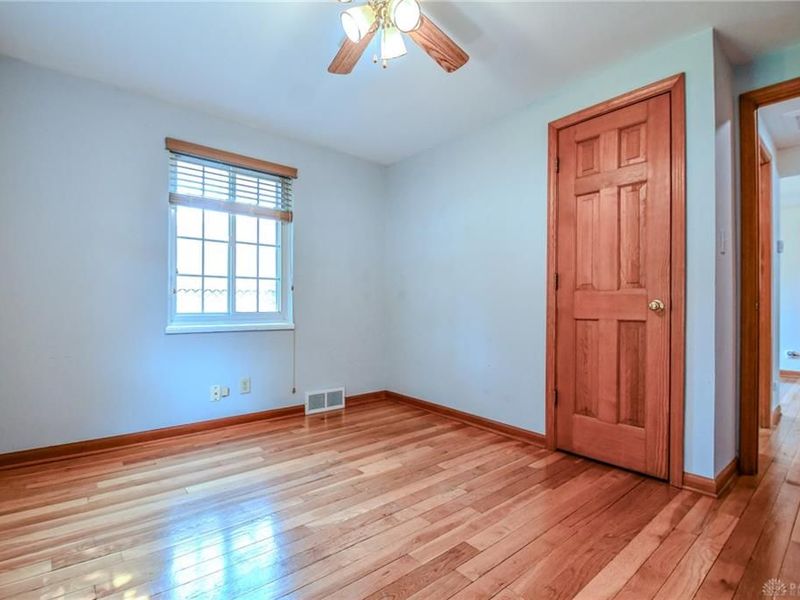 3621 Strathmoor Drive, Kettering, OH 45429 Photo 18