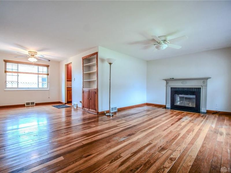 3621 Strathmoor Drive, Kettering, OH 45429 Photo 7
