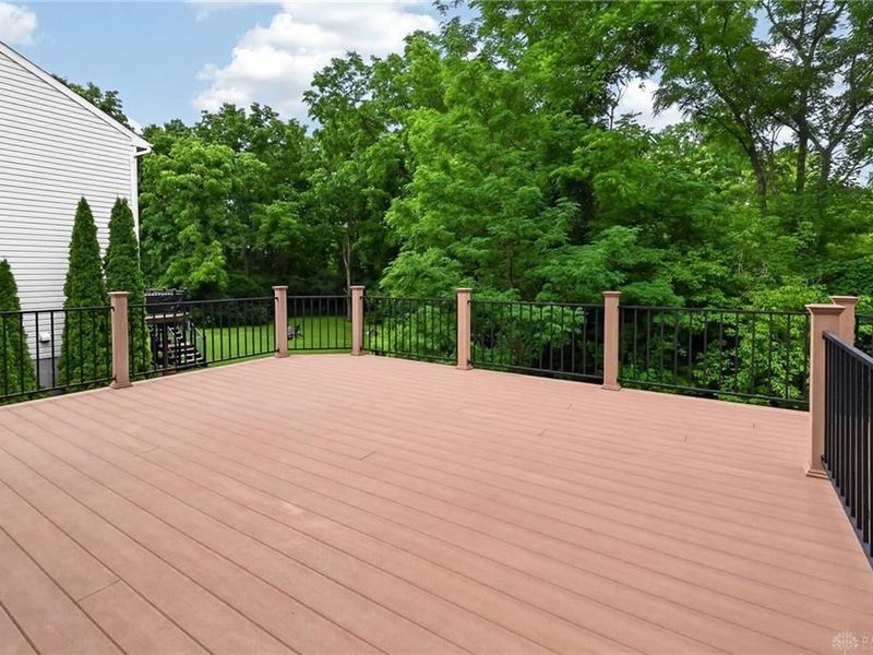 4550 S Shore Drive, Deerfield Township, OH 45040 Photo 2