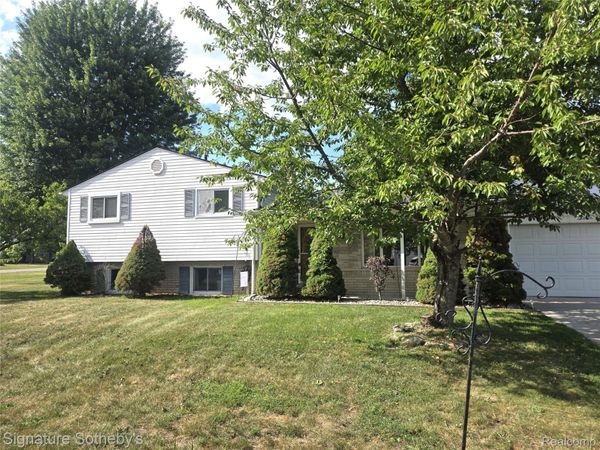 4821 Shelbyshire Drive, Shelby Township, Mi 48316