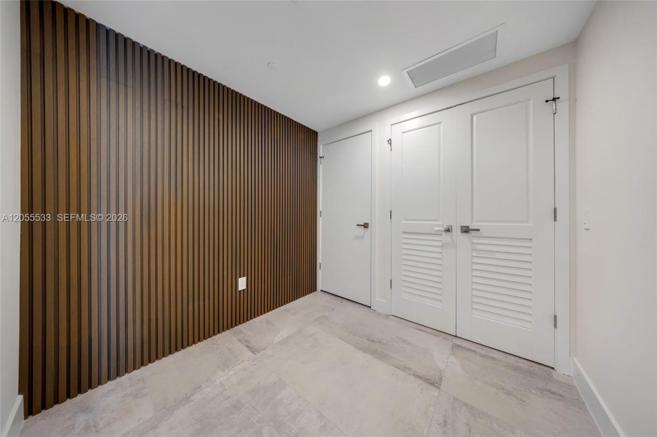 1080 Brickell Ave , Unit 1803, Miami, FL 33131 Photo