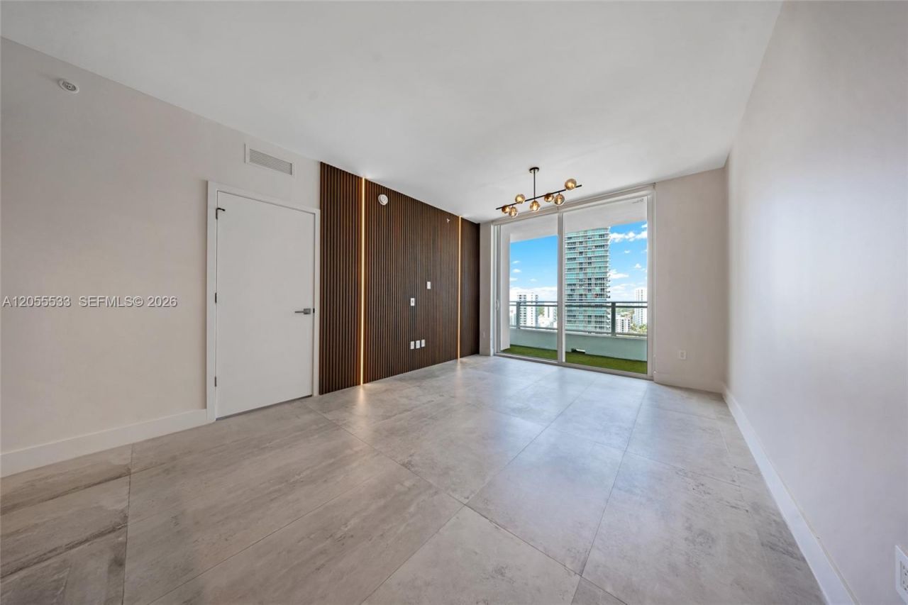 1080 Brickell Ave , Unit 1803, Miami, FL 33131 Photo