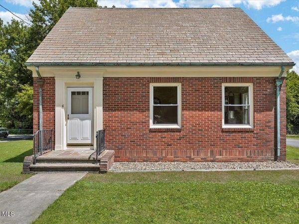 4 Russell Avenue, Ravena, NY 12143