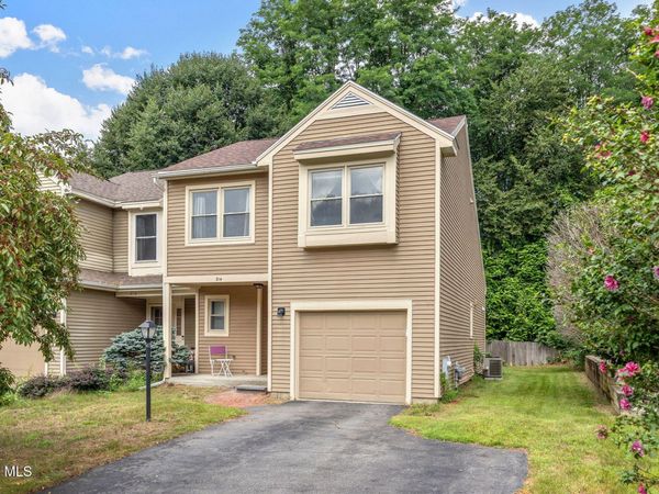 214 Walnut Lane, Slingerlands, NY 12159