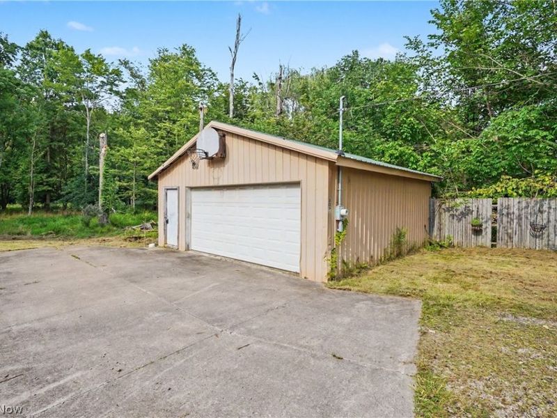 806 W Ohio Avenue, Sebring, OH 44672 Photo 6