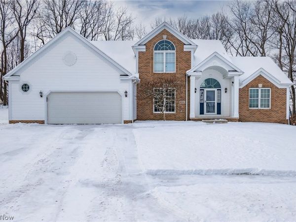11002 Trenton Road NW, Uniontown, OH 44685