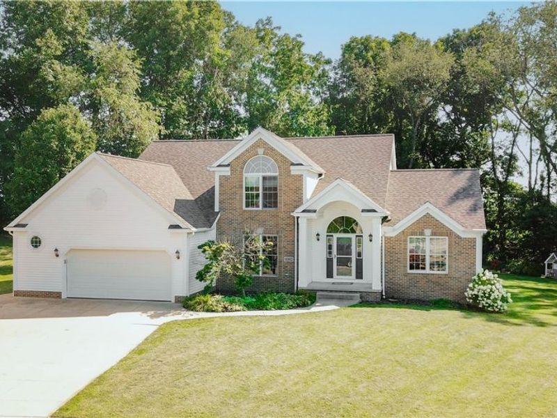 11002 Trenton Road NW, Uniontown, OH 44685 Photo 1