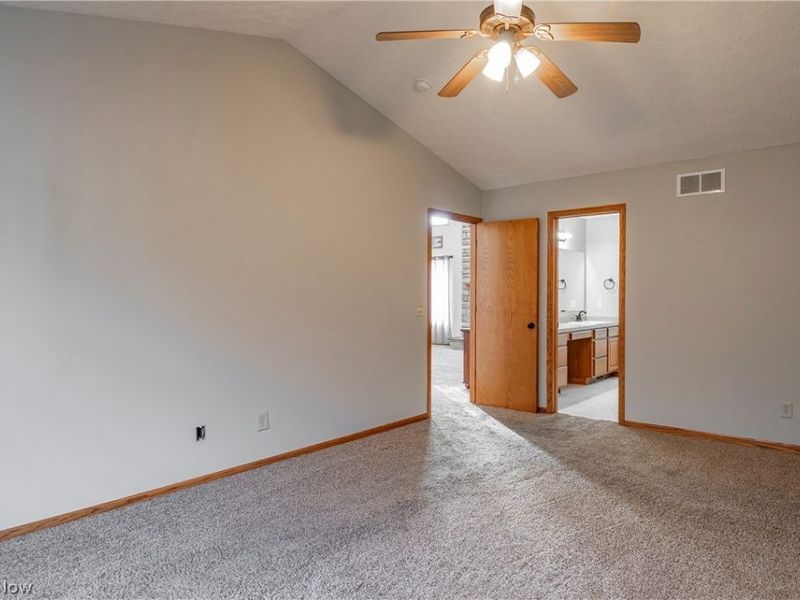 11002 Trenton Road NW, Uniontown, OH 44685 Photo 11