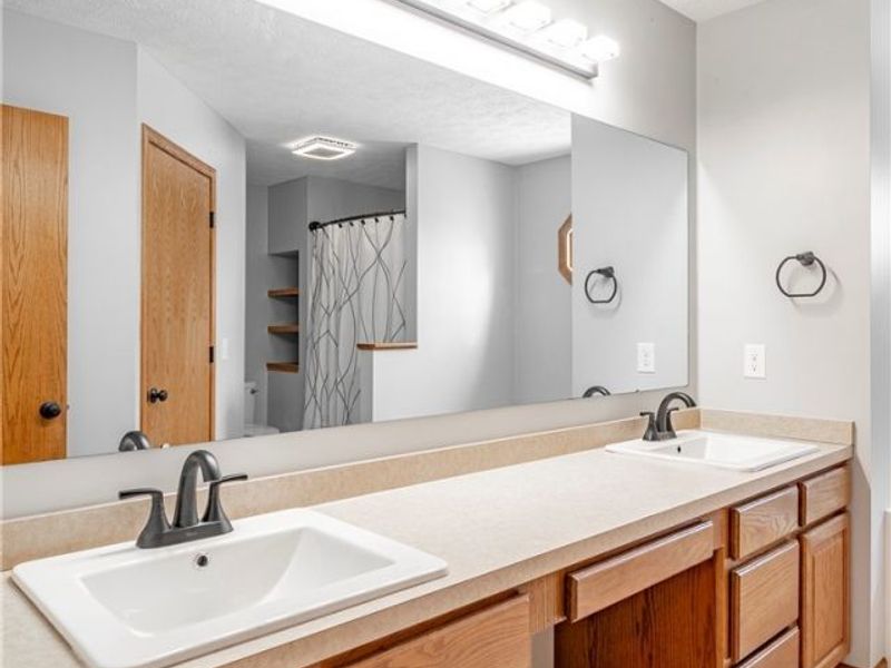 11002 Trenton Road NW, Uniontown, OH 44685 Photo 13