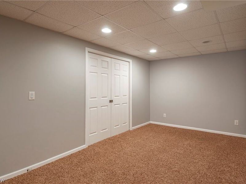 11002 Trenton Road NW, Uniontown, OH 44685 Photo 32