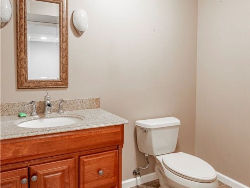 11002 Trenton Road NW, Uniontown, OH 44685 Photo 34