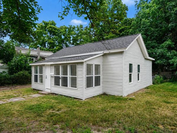 112 S Irving Street, Greenville, MI 48838