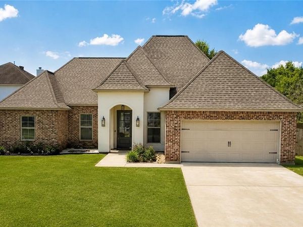 28599 WATER OAK Loop, Ponchatoula, LA 70454