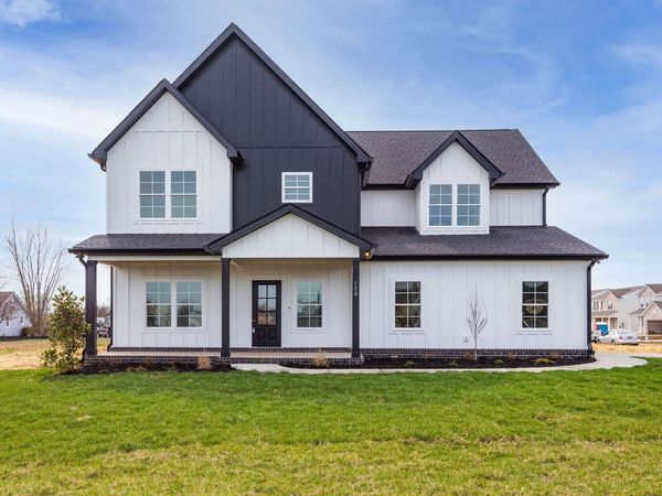 500 Rucker Rd , Murfreesboro, TN 37127