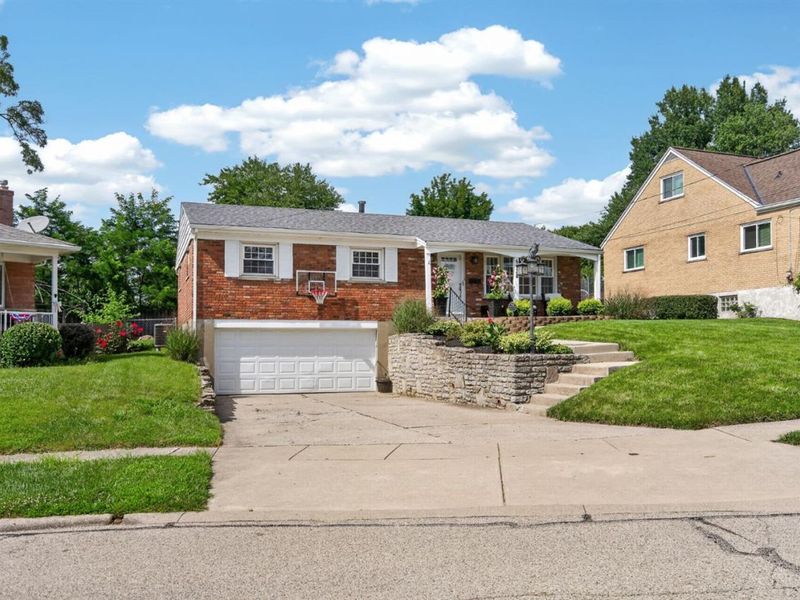 6038 Bearcat Drive, Green Township, OH 45248 Photo 48