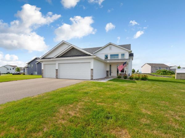 1220 Ivy Way , Faribault, MN 55021
