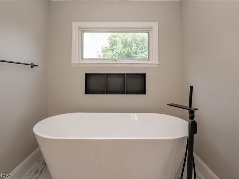 2888 Saint Albans Circle NW, North Canton, OH 44720 Photo 32