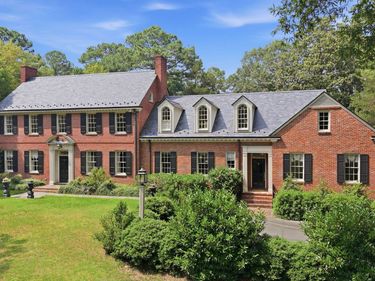 608 Raleigh Rd Parkway W, Wilson, NC 27893