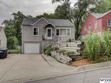 3164 Ida Street, Omaha, NE 68112