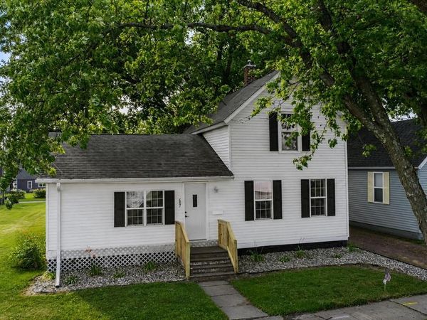 607 N MAPLE AVENUE, Marshfield, WI 54449