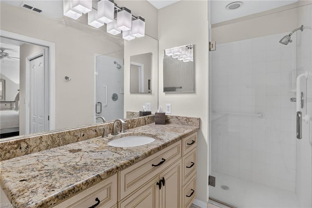 9350 Highland Woods Blvd, Unit 4405, Bonita Springs, FL 34135 Photo