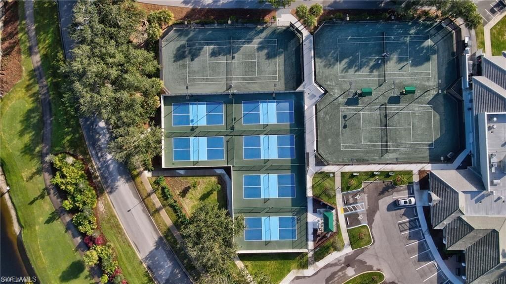 9350 Highland Woods Blvd, Unit 4405, Bonita Springs, FL 34135 Photo