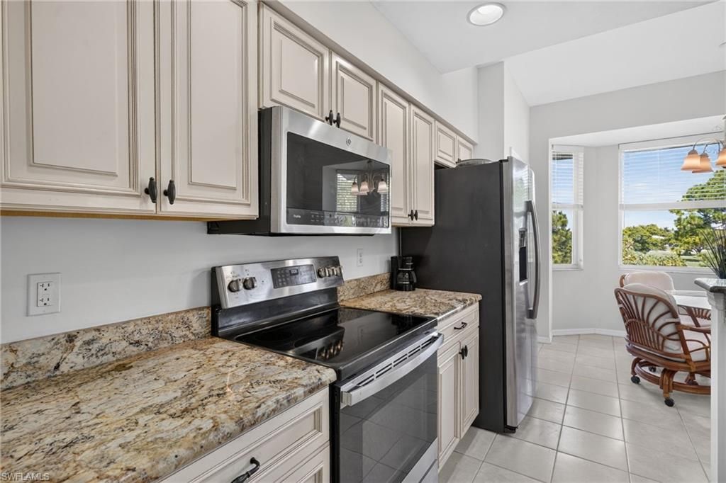 9350 Highland Woods Blvd, Unit 4405, Bonita Springs, FL 34135 Photo