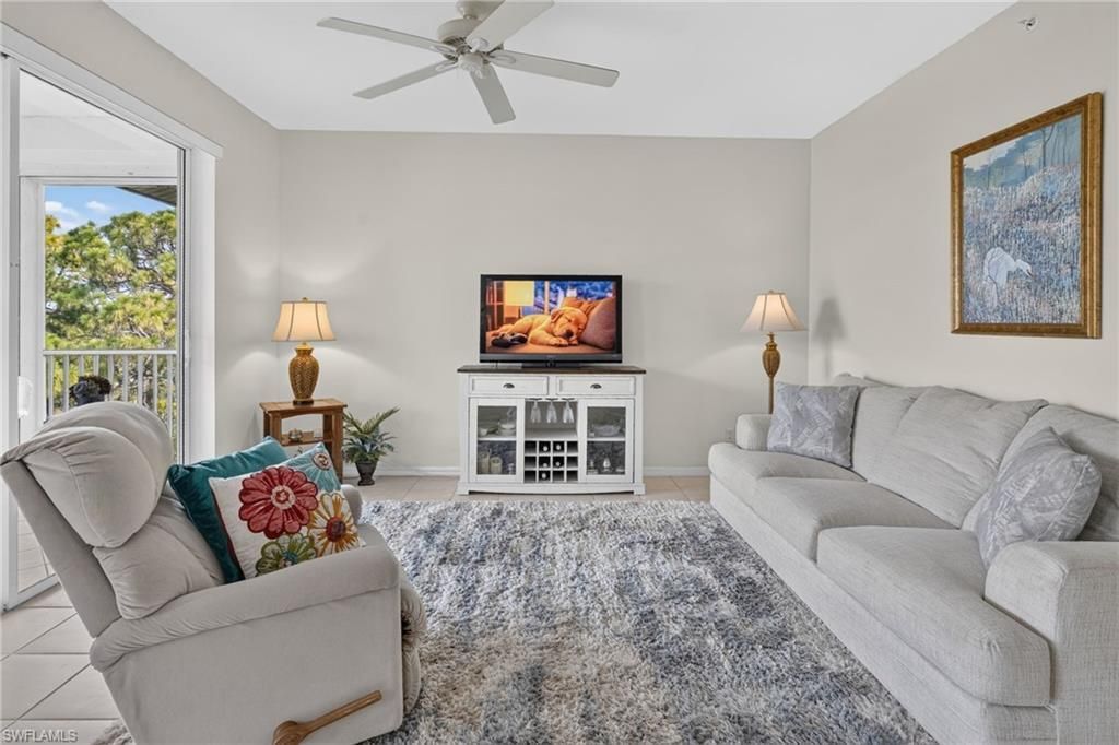 9350 Highland Woods Blvd, Unit 4405, Bonita Springs, FL 34135 Photo