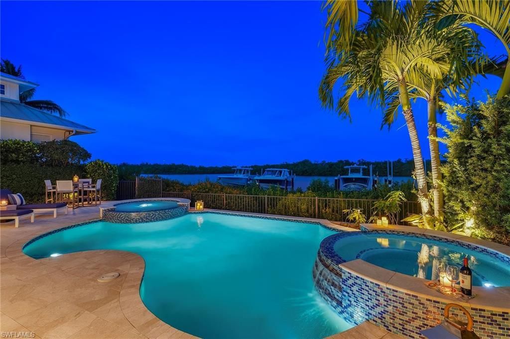 185 15th St S, Naples, FL 34102 Photo