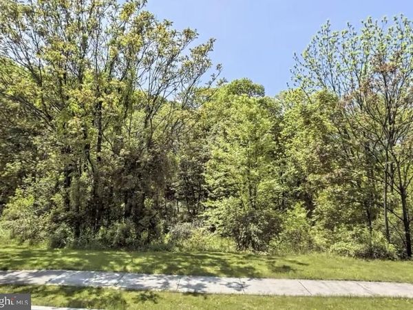 LITCHFIELD ROAD , HARRISBURG, PA 17112