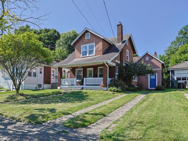2555 Ridgeland Place, Cincinnati, OH 45212