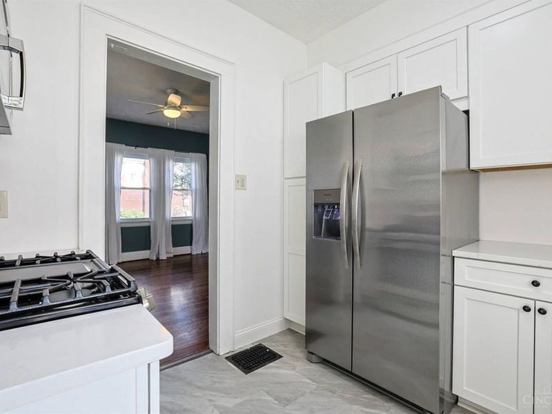 2555 Ridgeland Place, Cincinnati, OH 45212 Photo 15