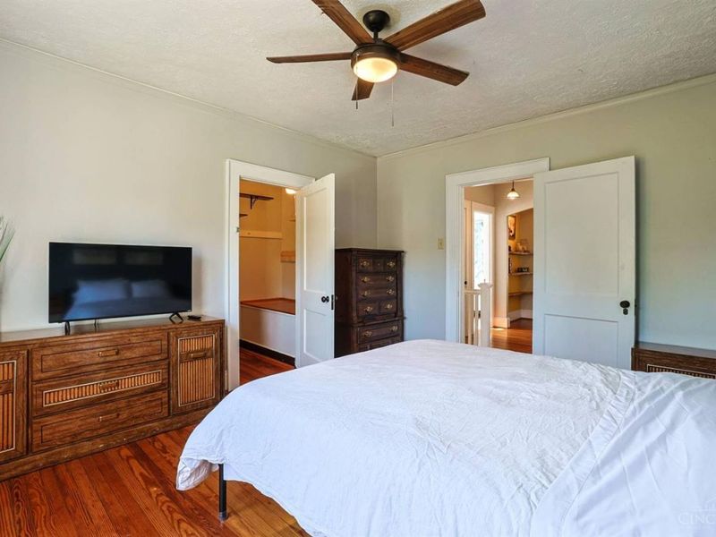 2555 Ridgeland Place, Cincinnati, OH 45212 Photo 23