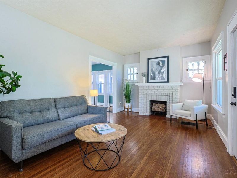 2555 Ridgeland Place, Cincinnati, OH 45212 Photo 6
