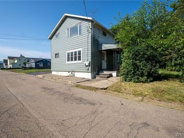 199 S Main Street , Angola, NY 14006