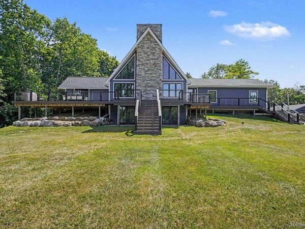 3900 Waterland Drive, Hadley Township, Mi 48455