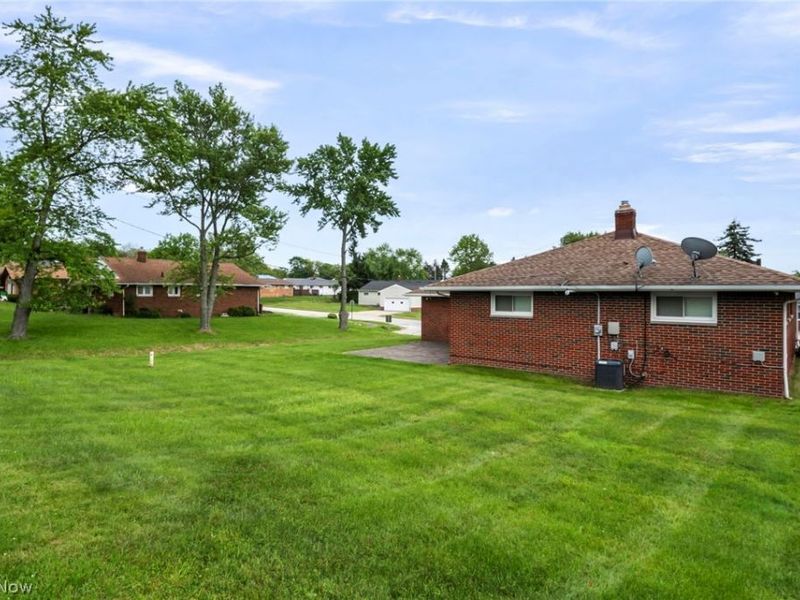 23733 Shurmer Drive, Warrensville Heights, OH 44128 Photo 40
