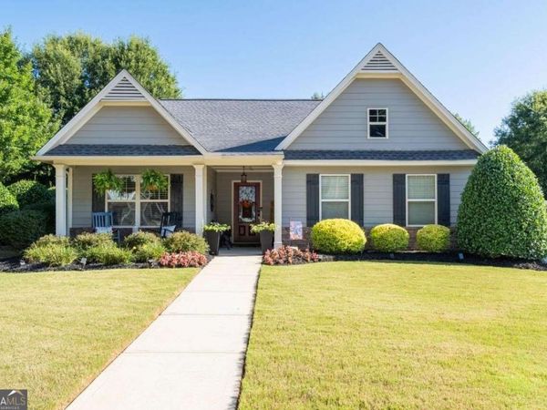 260 Creek View Lane, Acworth, GA 30102