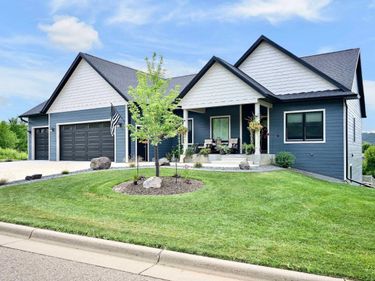 166 Rimrock Road, Rollingstone, MN 55969